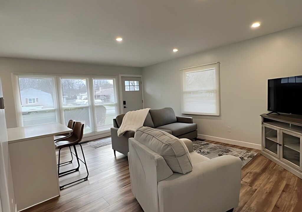 Photo of Livingroom in Parma Heights