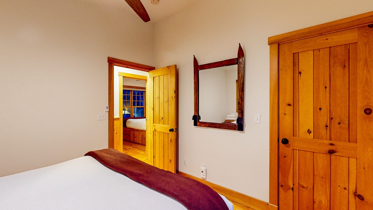 Photo of Bedroom in North Creek