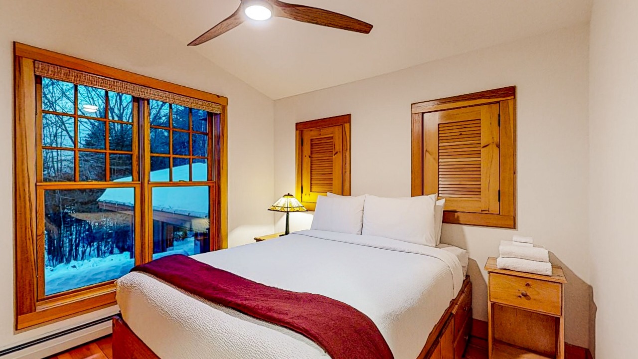 Photo of Bedroom in North Creek