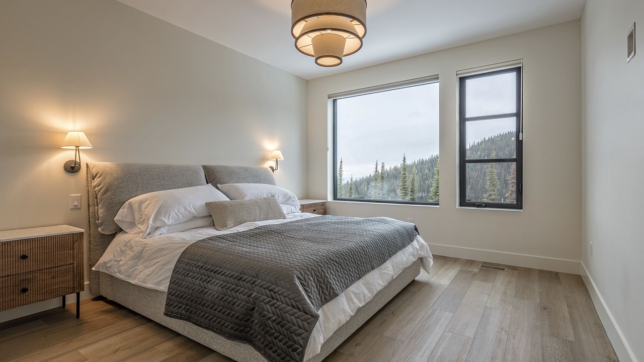 Photo of Bedroom in Silver Star Mountain