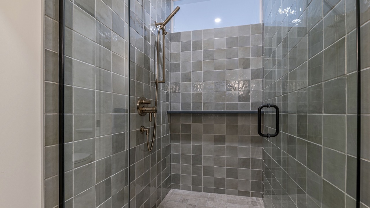 Photo of Bathroom in Silver Star Mountain