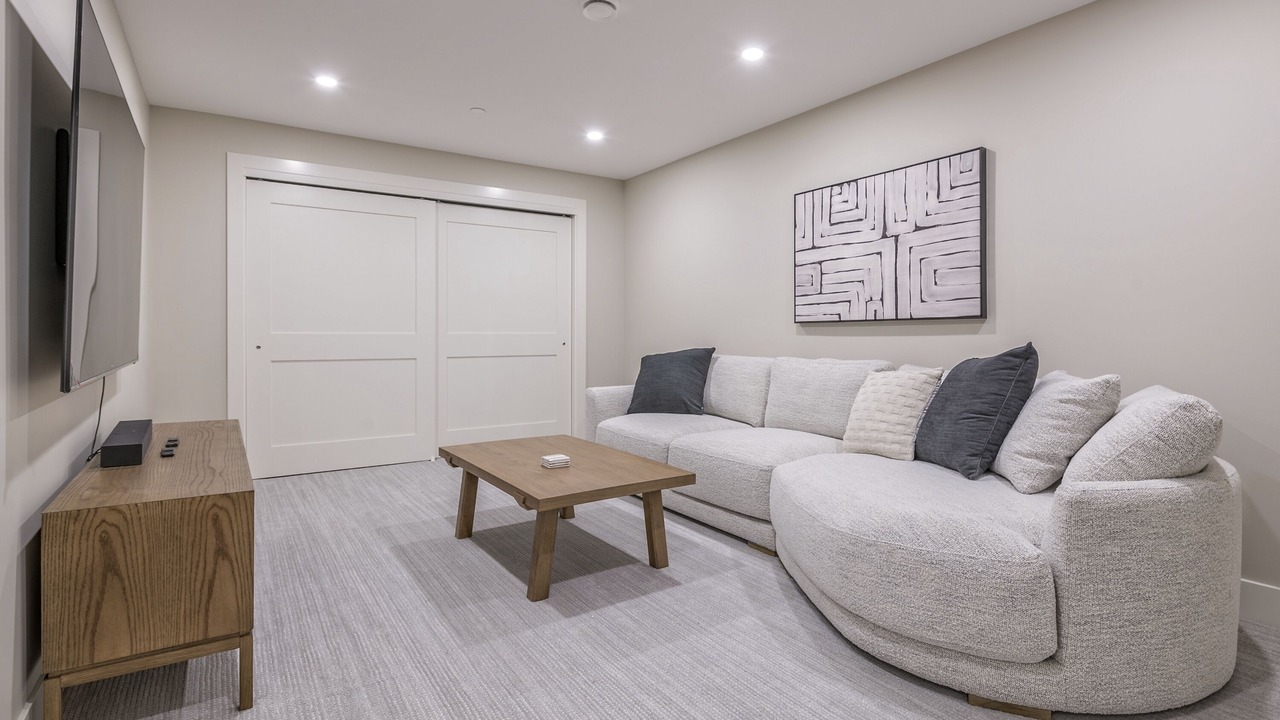 Photo of Livingroom in Silver Star Mountain