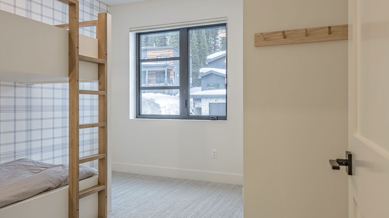 Photo of Bedroom in Silver Star Mountain