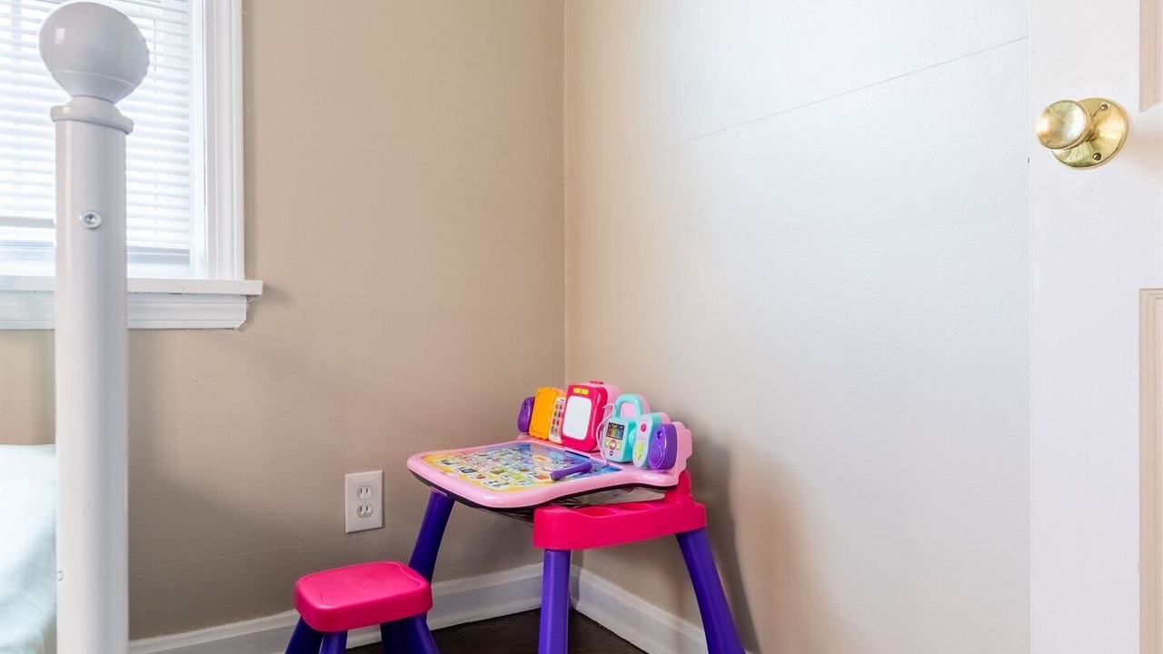 Photo of Bedroom in University Heights