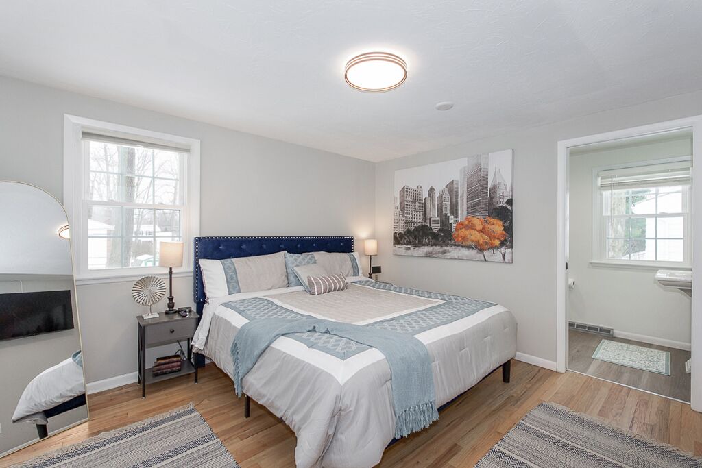 Photo of Bedroom in Avon Lake