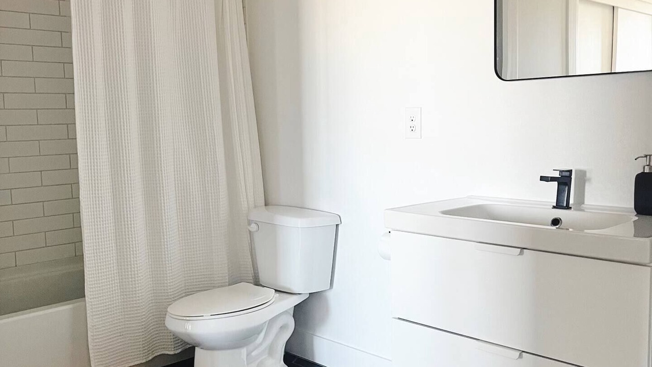 Photo of Bathroom in West Colfax