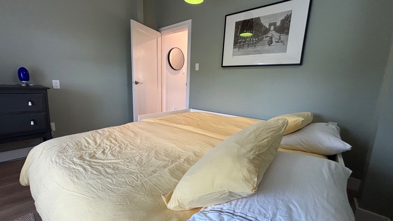 Photo of Bedroom in Saanich