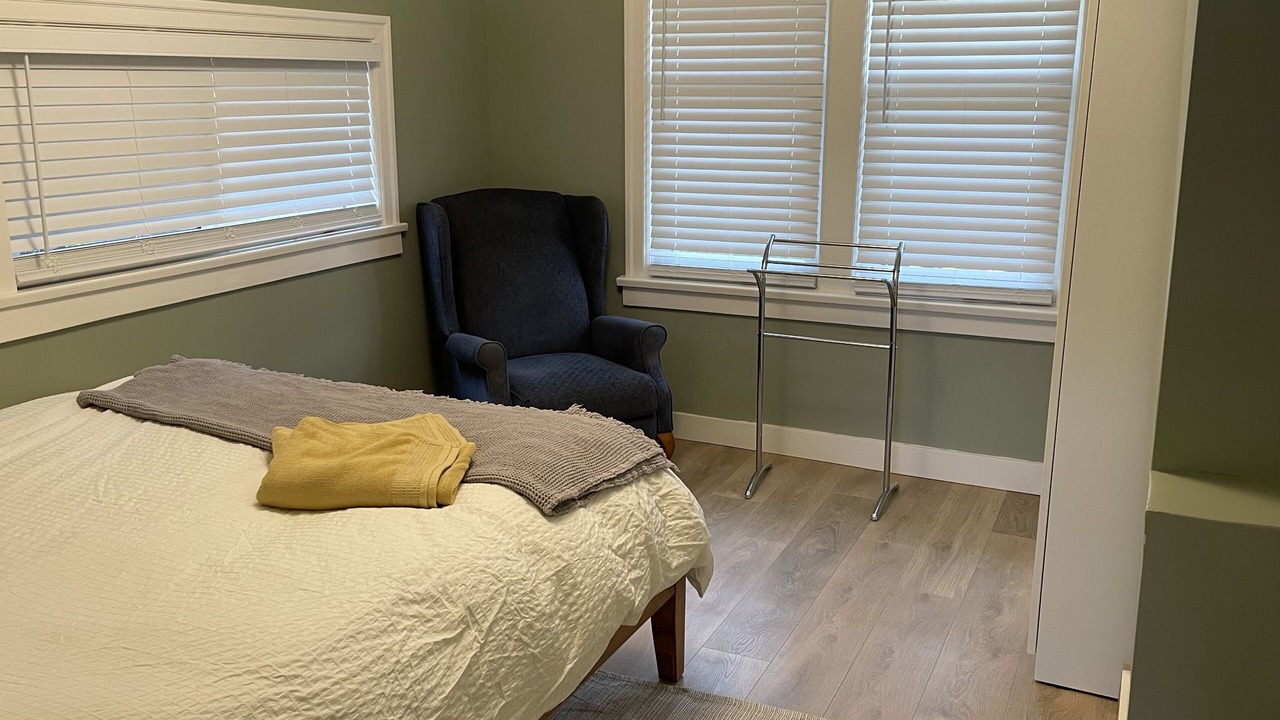 Photo of Bedroom in Saanich