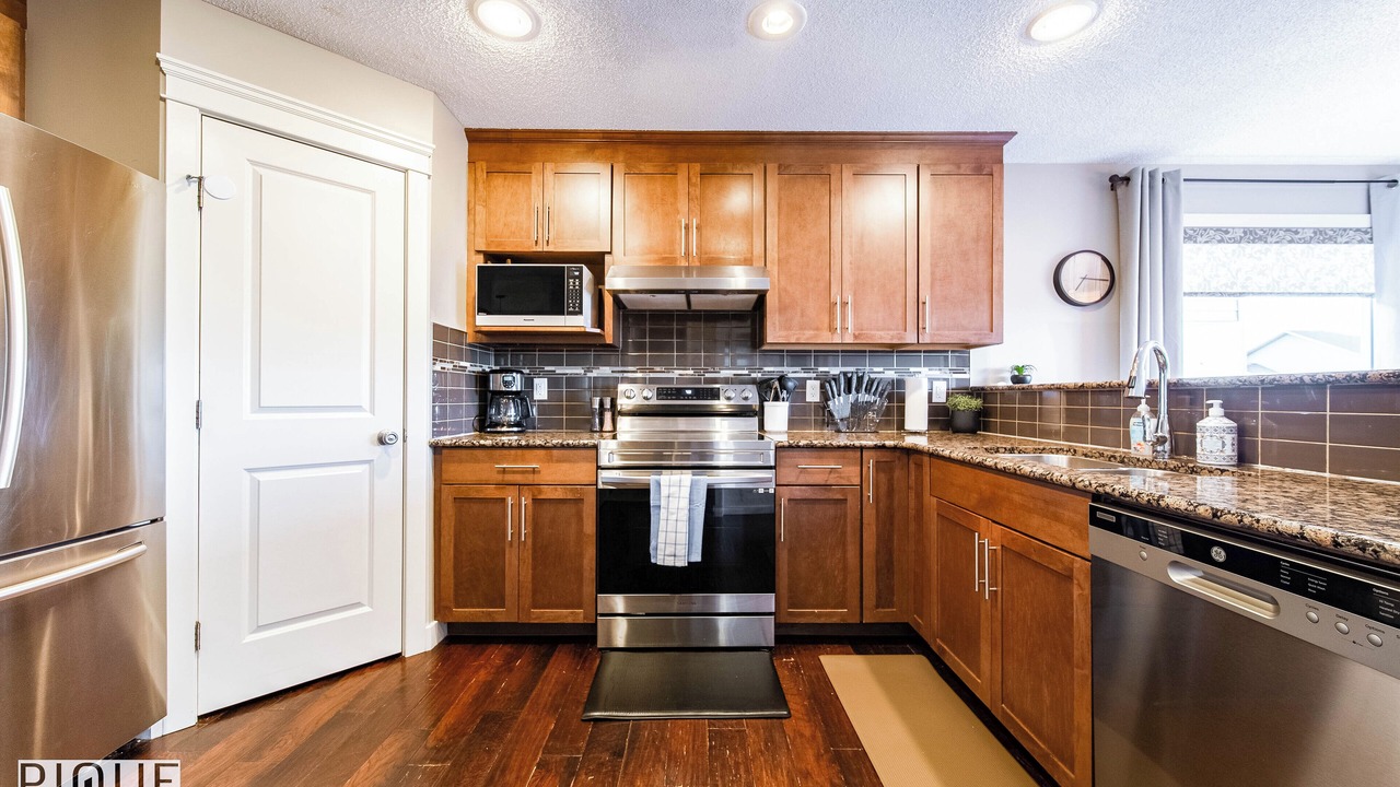 Photo of Kitchen in Southeast Edmonton