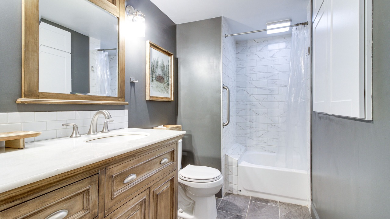 Photo of Bathroom in Lake George