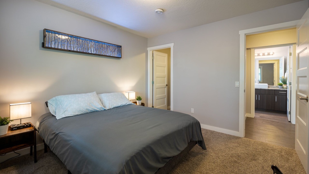 Photo of Bedroom in Athabasca