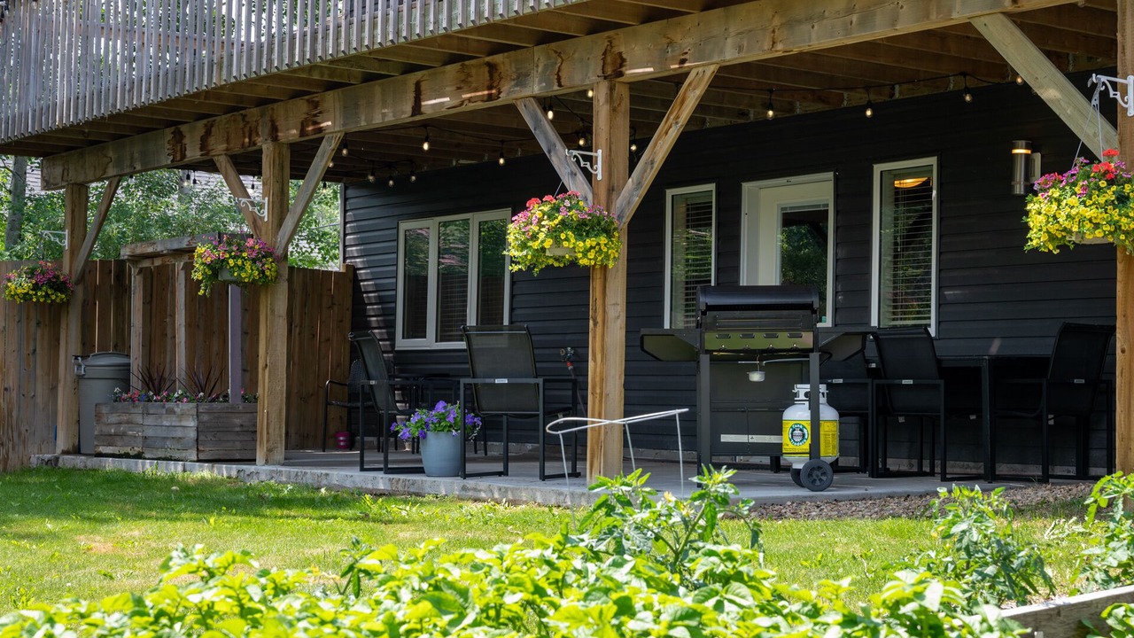 Photo of Patio Balcony in Athabasca