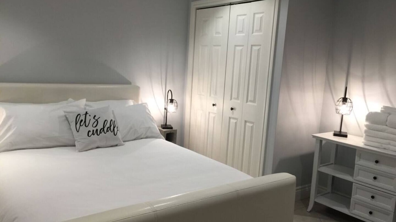 Photo of Bedroom in Delta