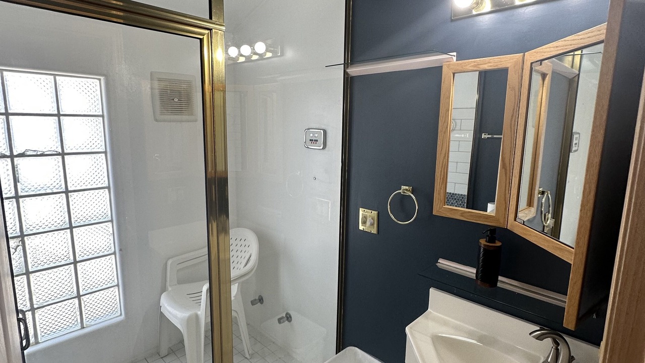 Photo of Bathroom in Markerville