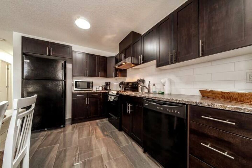 Photo of Kitchen in Jasper Place