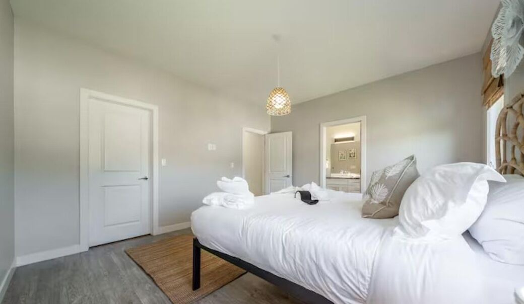 Photo of Bedroom in North Central Edmonton