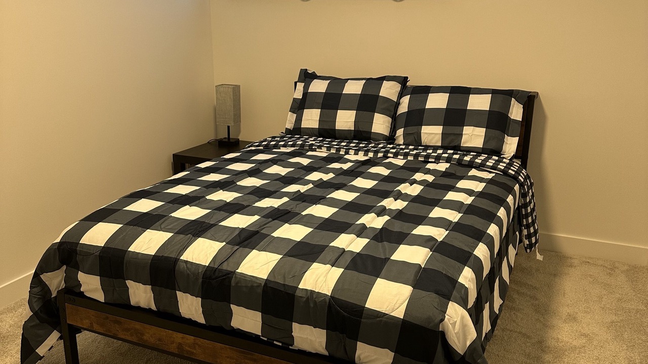 Photo of Bedroom in Red Deer