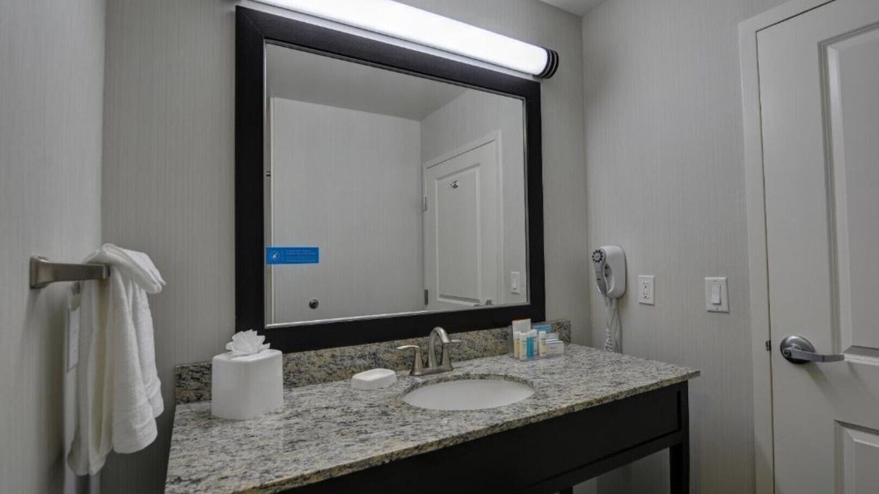 Photo of Bathroom in Gateway