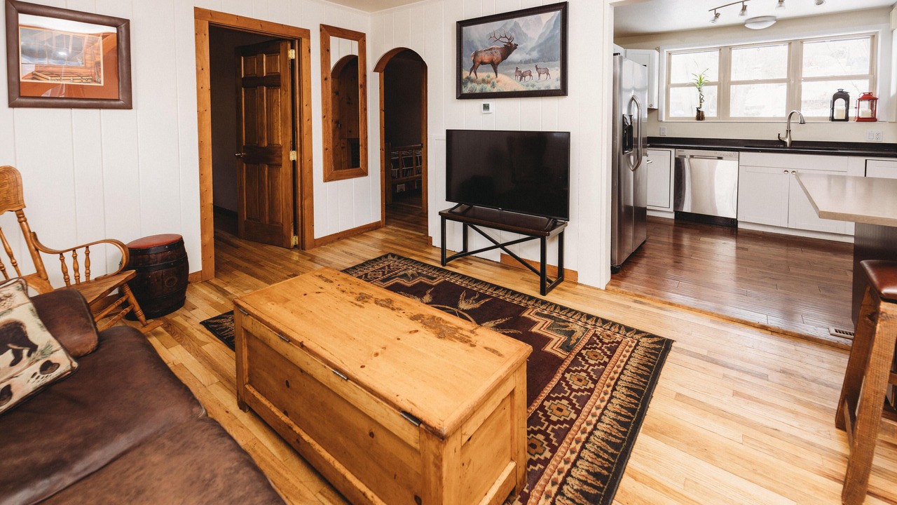 Photo of Livingroom in Glenwood Springs