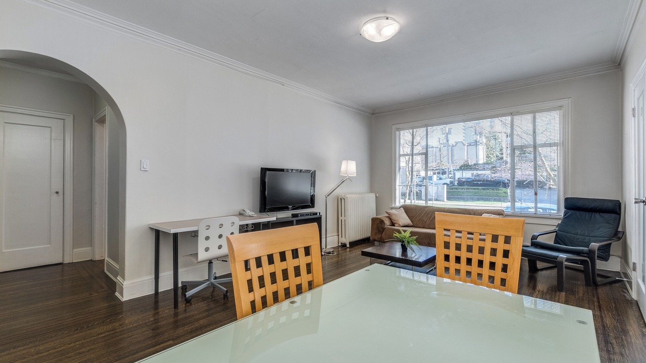 Photo of Livingroom in West End
