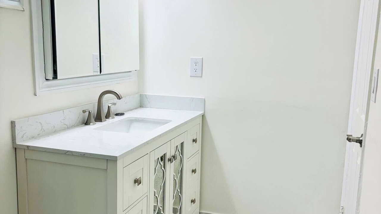 Photo of Bathroom in Miramar