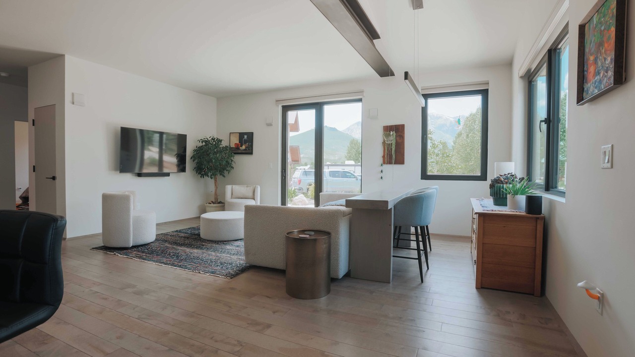 Photo of Livingroom in Crested Butte South