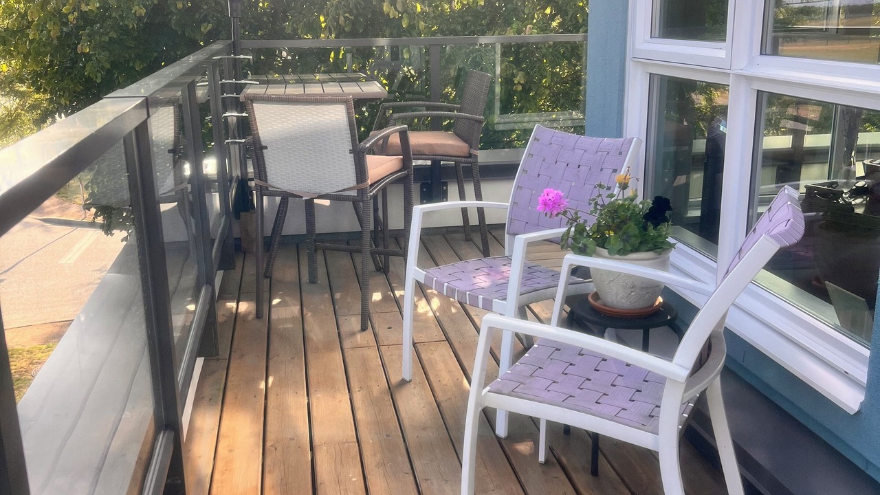 Photo of Patio Balcony in White Rock