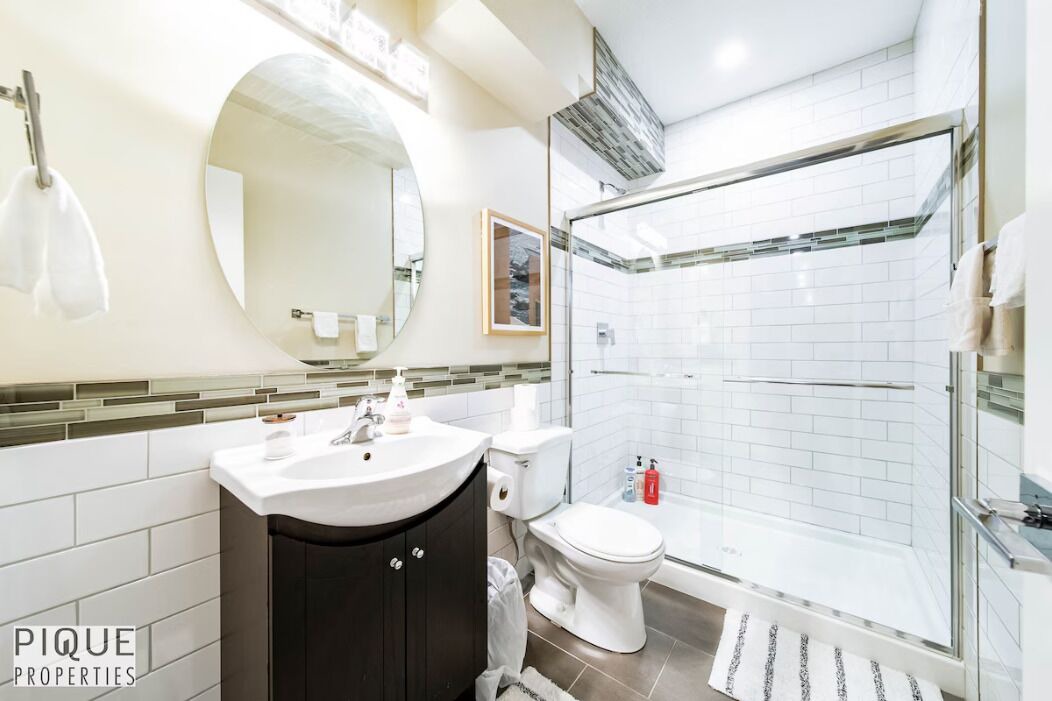 Photo of Bathroom in Mayfield