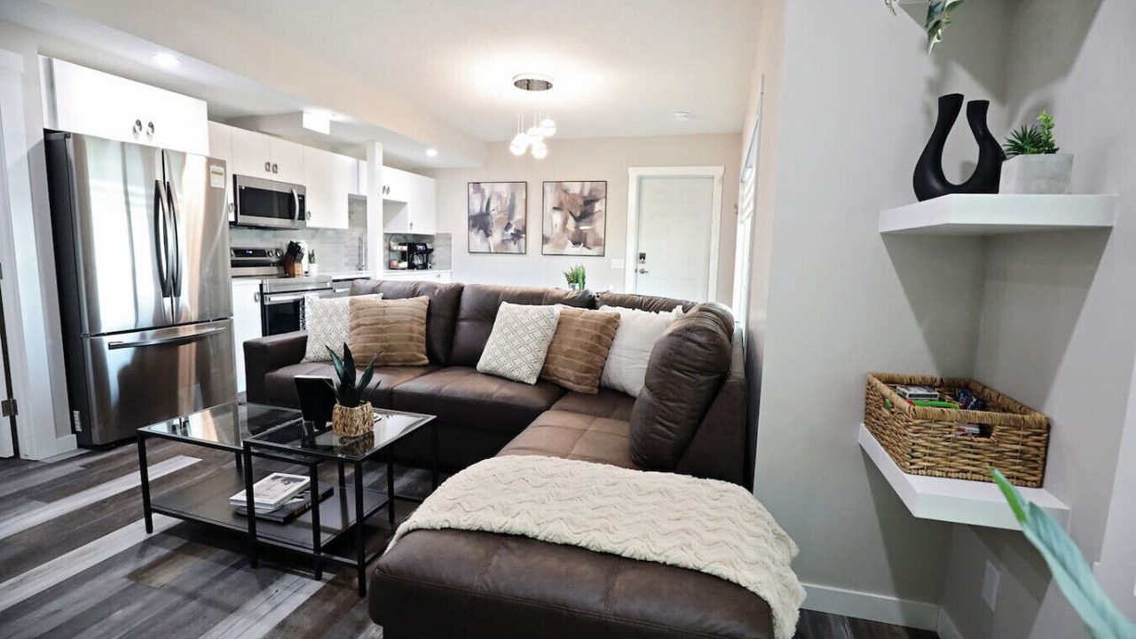 Photo of Livingroom in Southeast Calgary