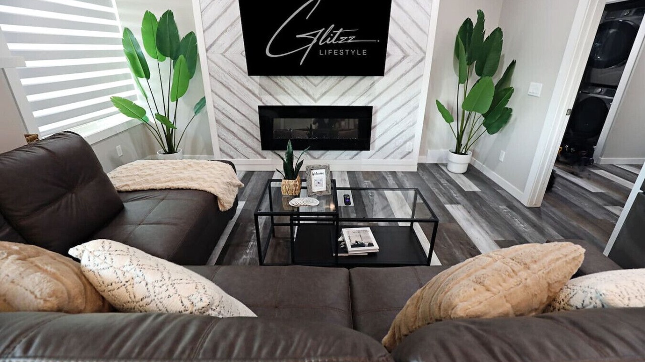 Photo of Livingroom in Southeast Calgary