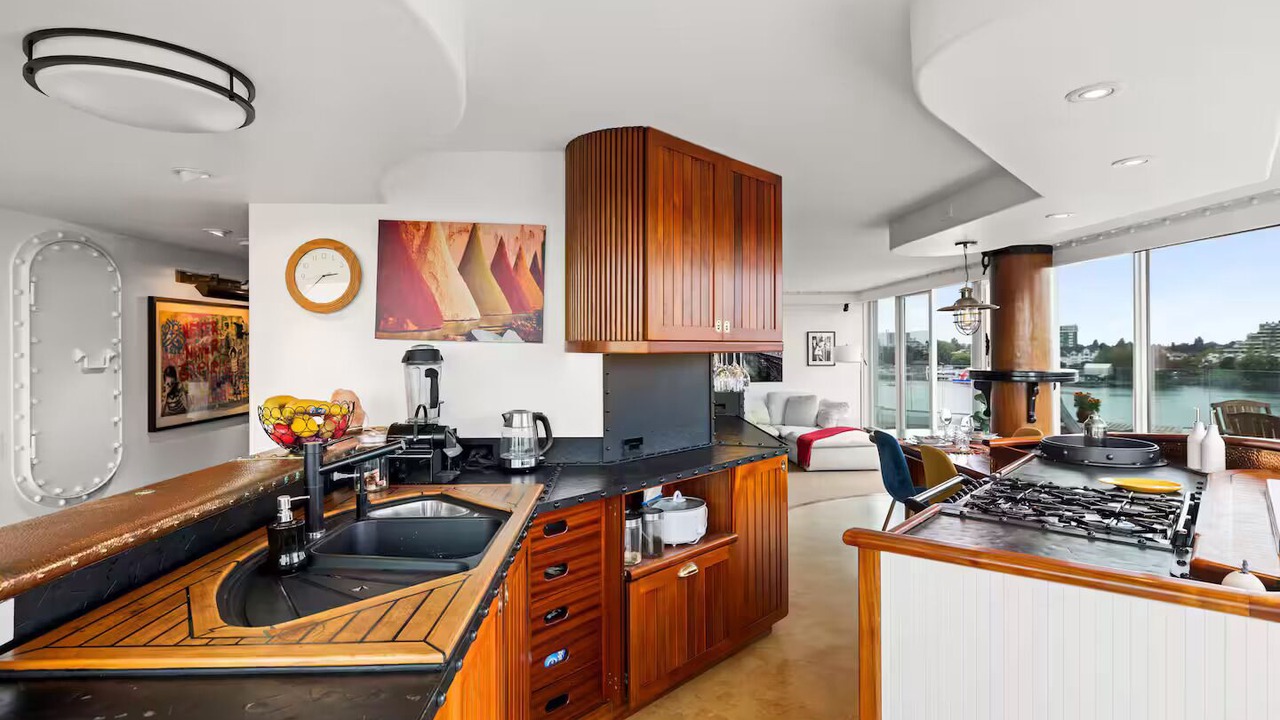 Photo of Kitchen in Downtown Victoria