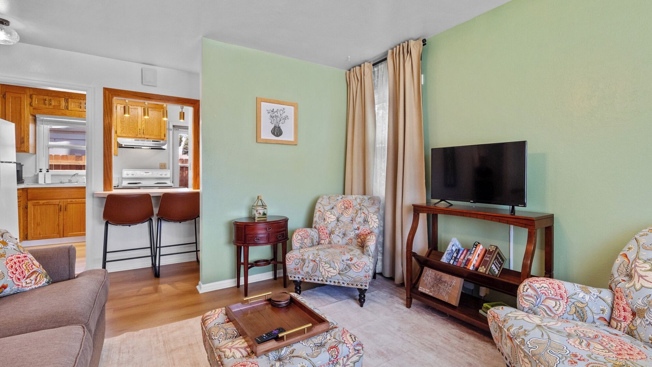 Photo of Livingroom in Laramie
