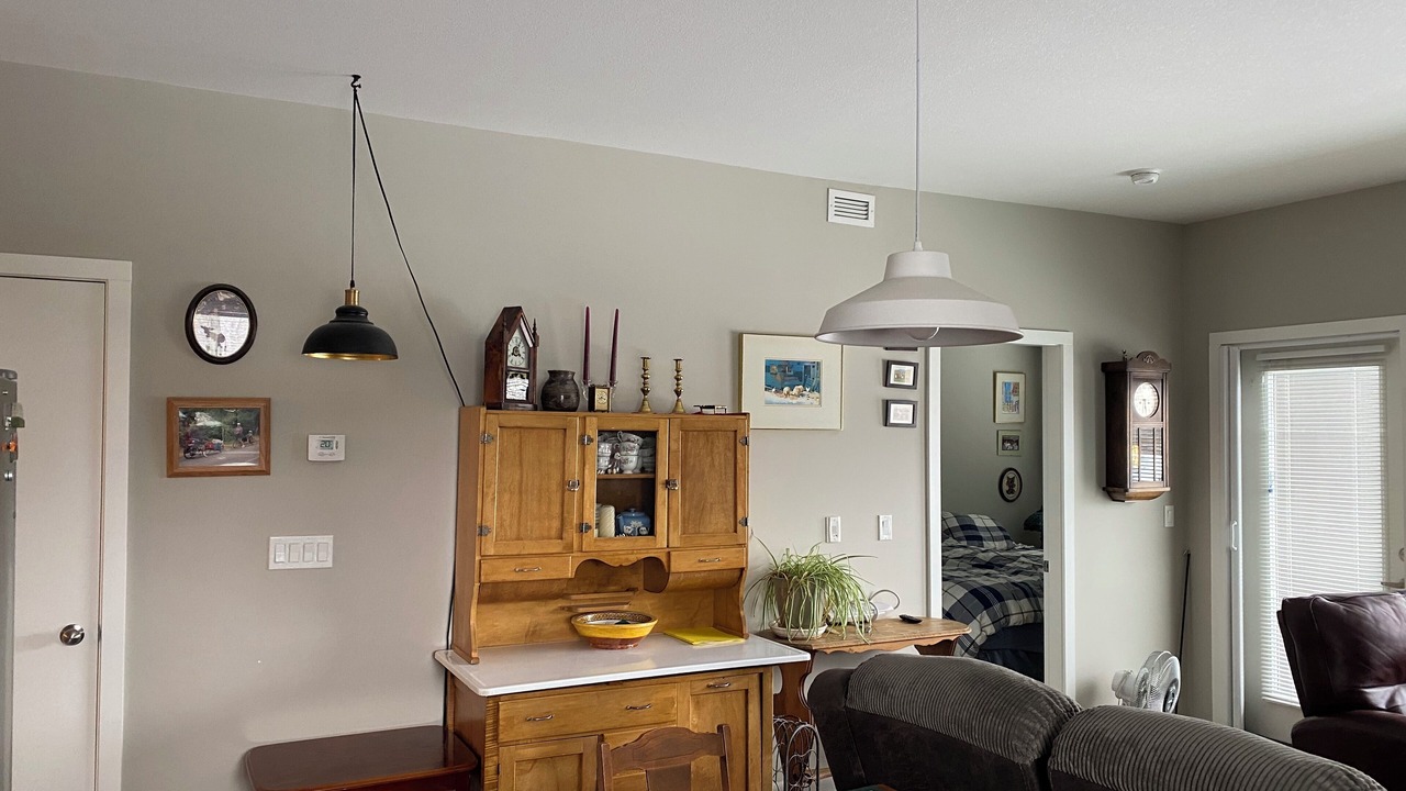Photo of Livingroom in Vernon