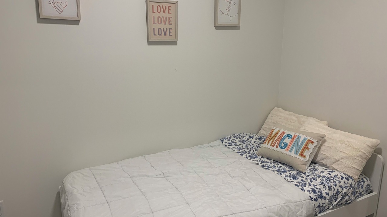 Photo of Bedroom in Willoughby