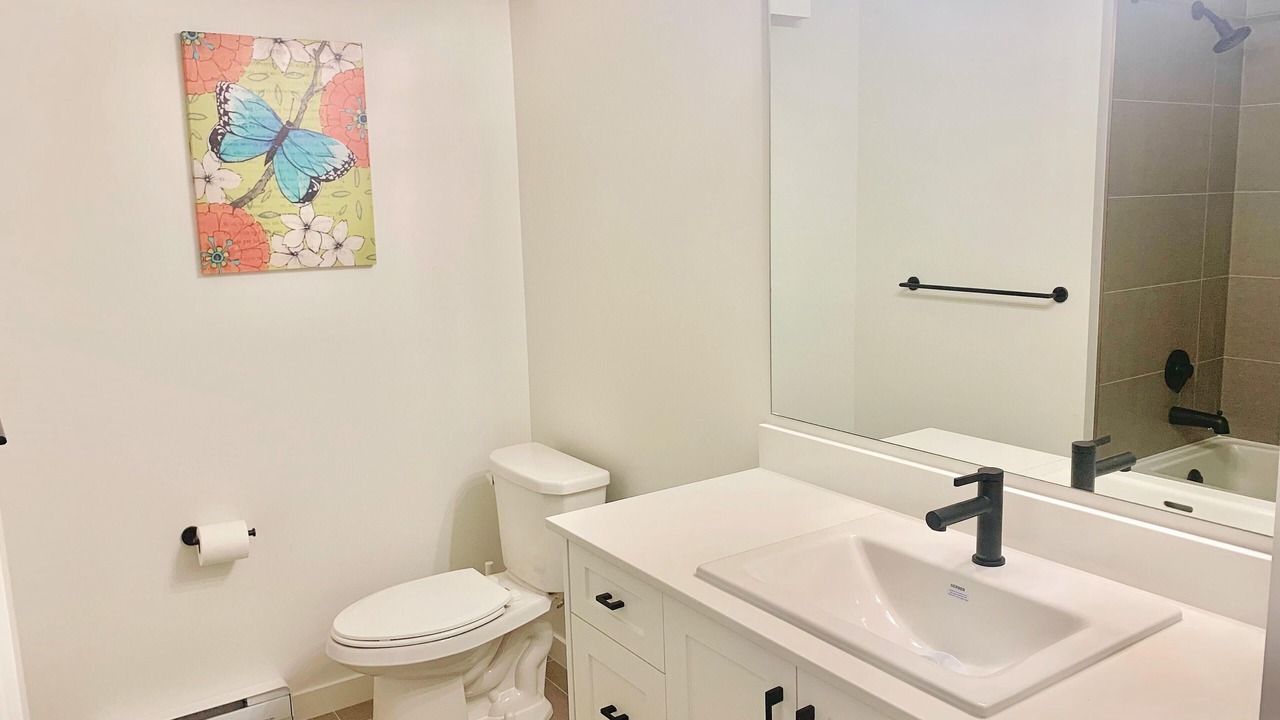 Photo of Bathroom in Willoughby