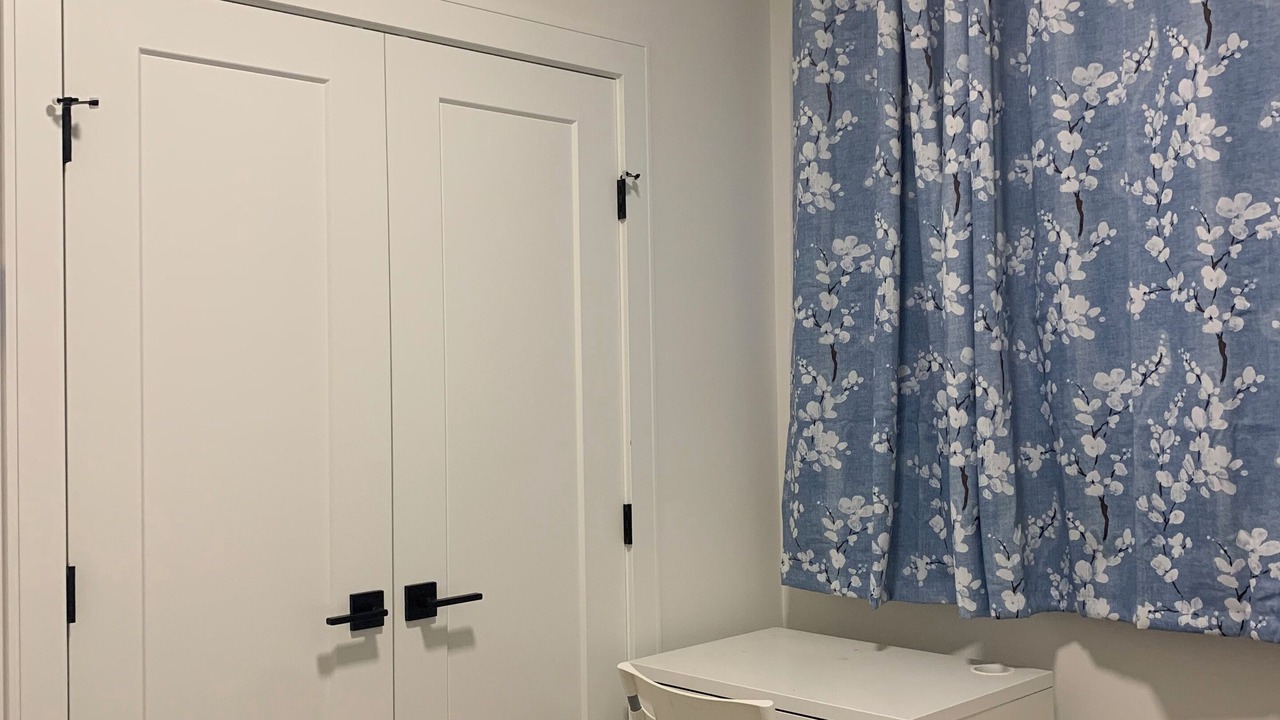 Photo of Bedroom in Willoughby