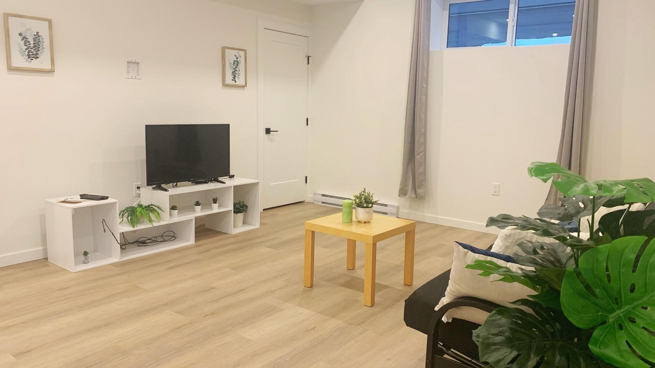 Photo of Livingroom in Willoughby