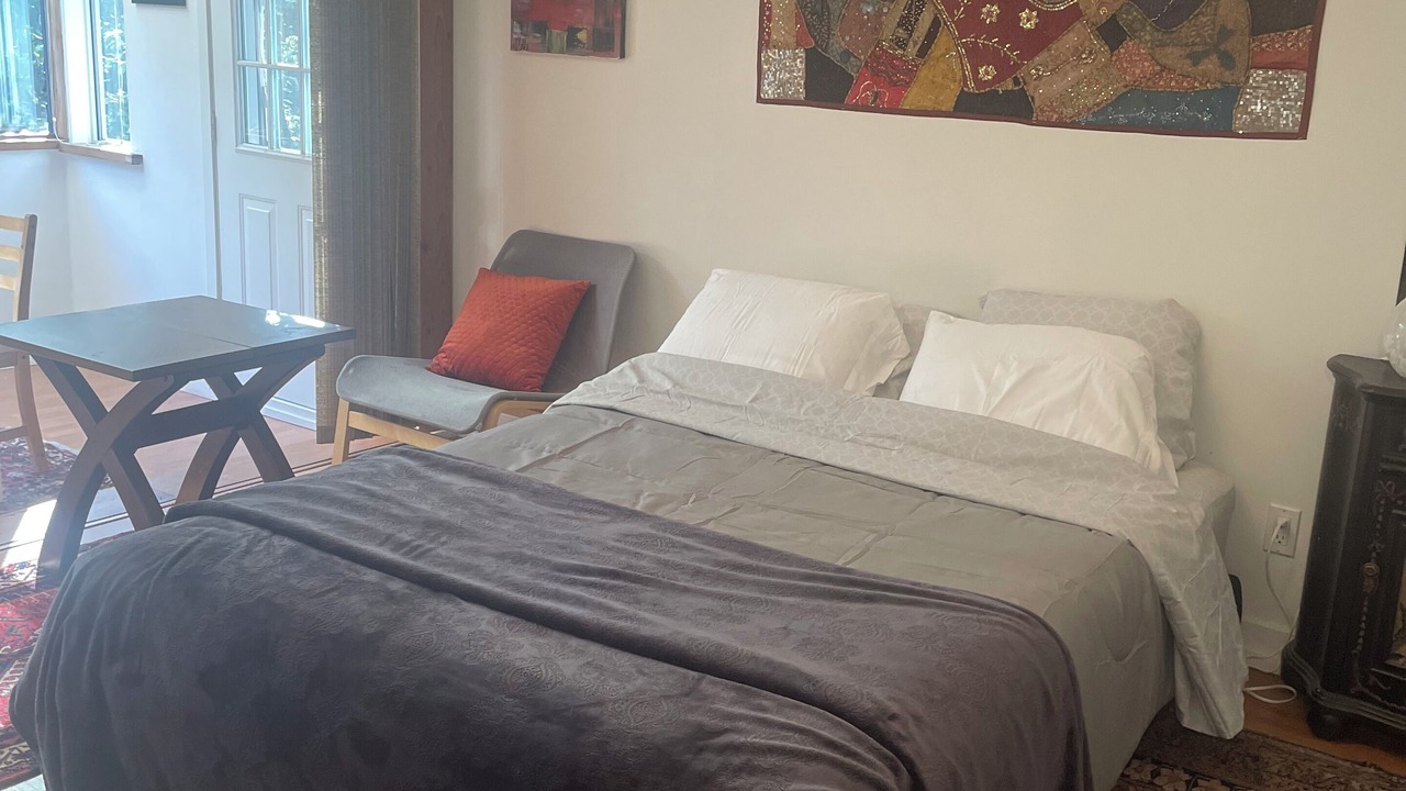 Photo of Bedroom in West Vancouver