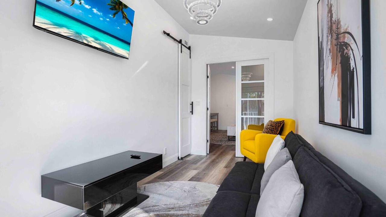 Photo of Livingroom in Bel Air