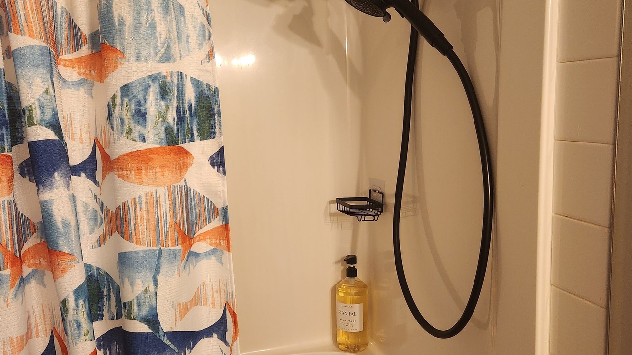 Photo of Bathroom in Sicamous