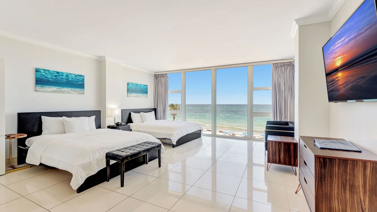 Photo of Bedroom in Bermuda Riviera
