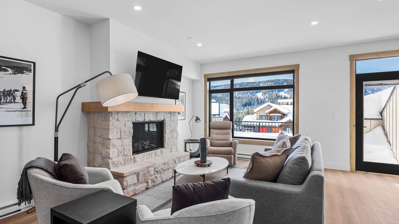 Photo of Livingroom in Sun Peaks