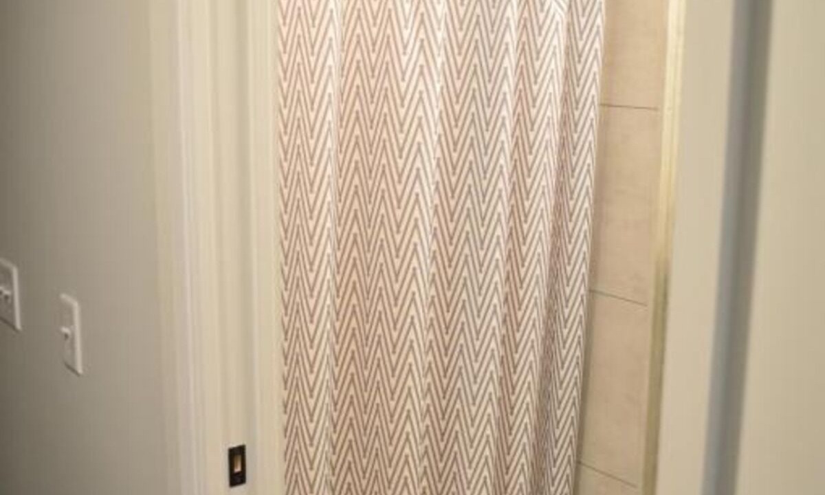 Photo of Bathroom in Eagles Nest