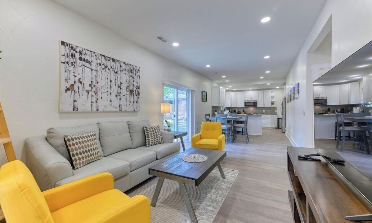 Photo of Livingroom in Barnum