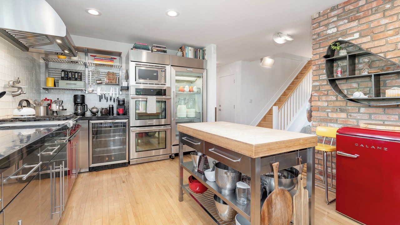 Photo of Kitchen in West Edmonton