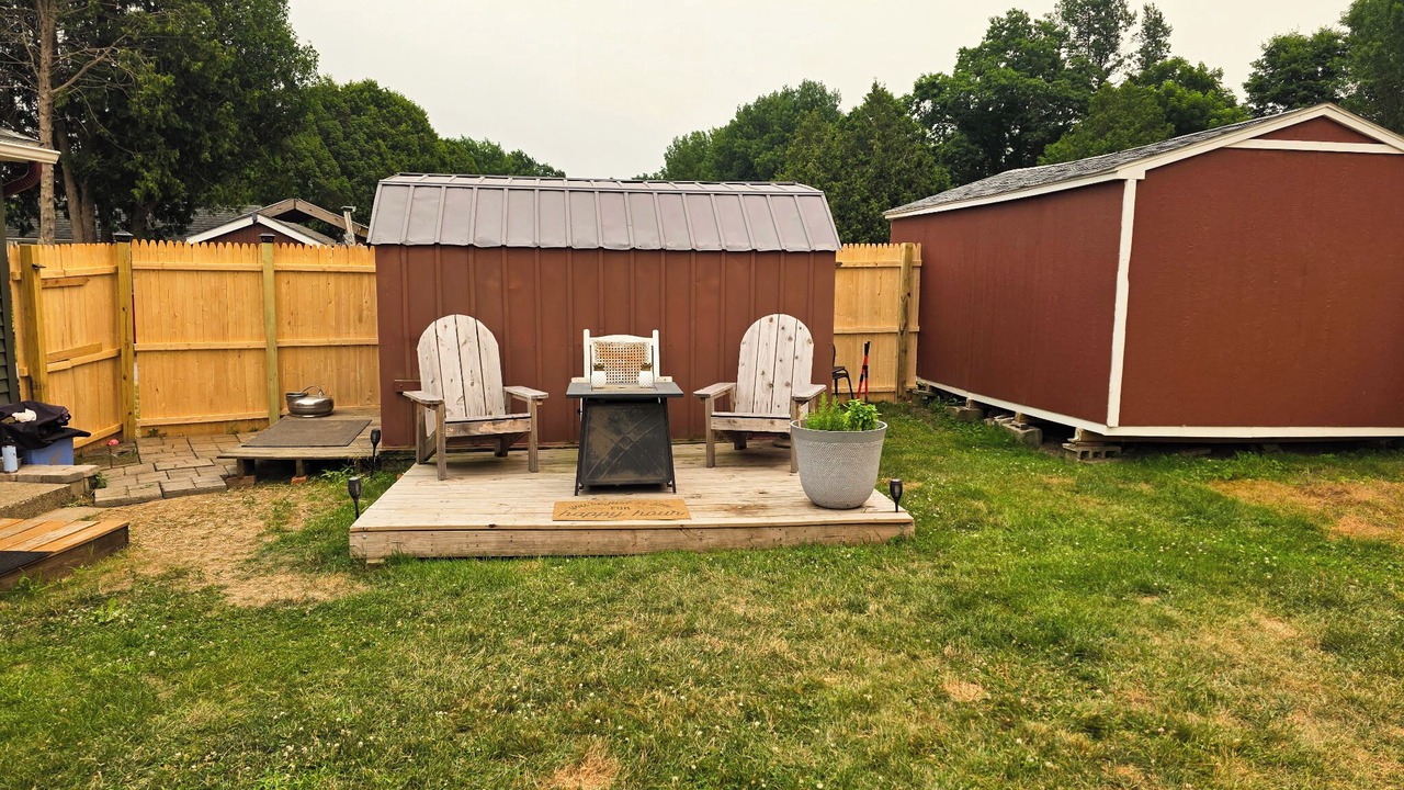 Photo of Patio Balcony in Malletts Bay