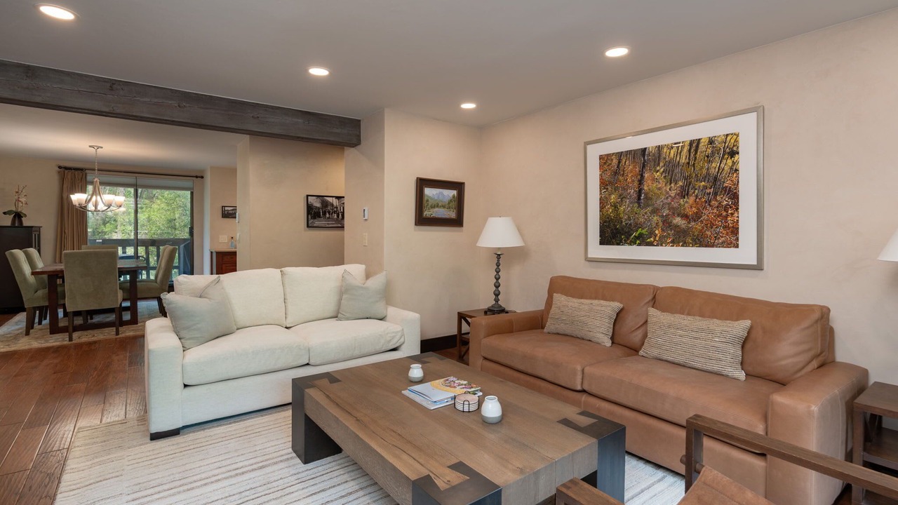 Photo of Livingroom in Aspen