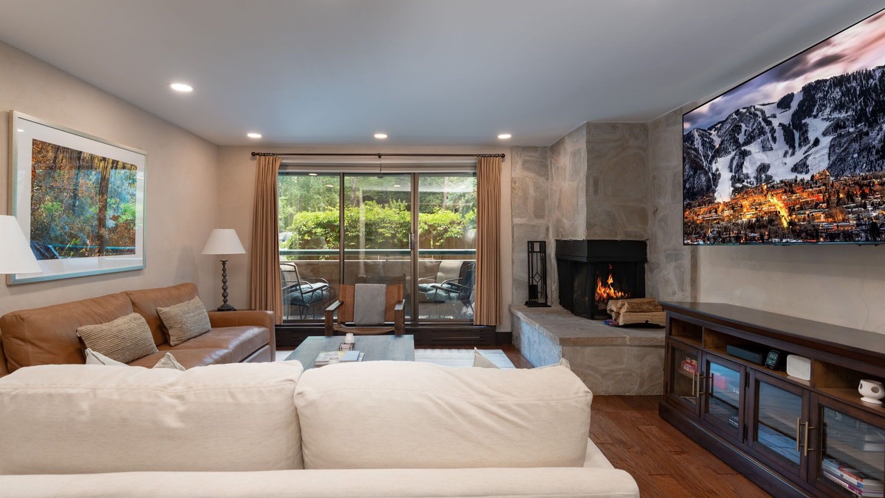 Photo of Livingroom in Aspen