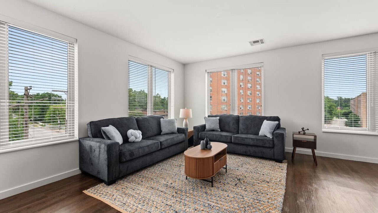 Photo of Livingroom in Hough