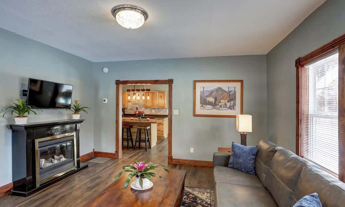 Photo of Livingroom in Keystone